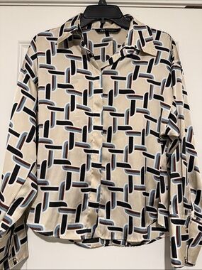 Zara Cream Geometric Chain-Link Button-Up Blouse